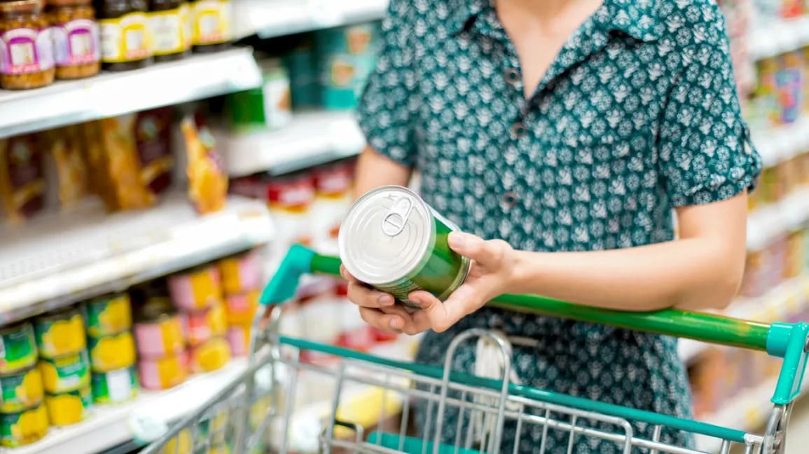 cách chọn thực phẩm đóng hộp